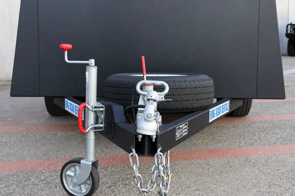 8x5 Enclosed Lowered Trailer (5).webp